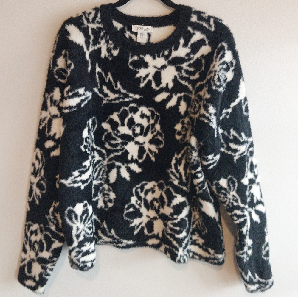 Rachel Zoe Black And White Floral Fuzzy Knit Crew Neck Sweater NWOT